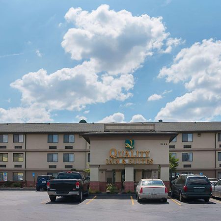 Quality Inn & Suites Detroit Metro Airport Romulus Exteriör bild